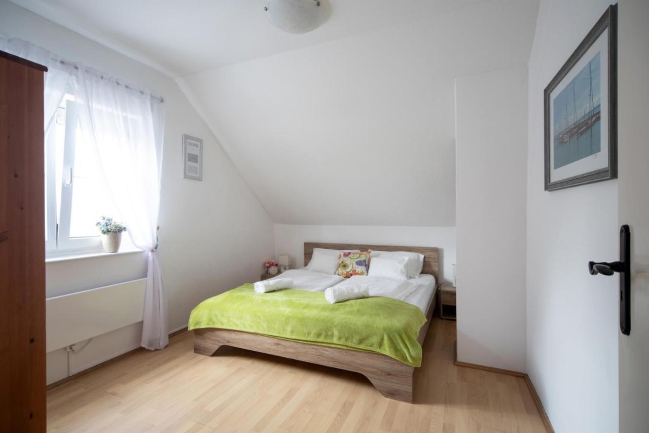 Oliva 8 Fos Balatoni Nyaralo Villa Balatonakarattya Exterior foto