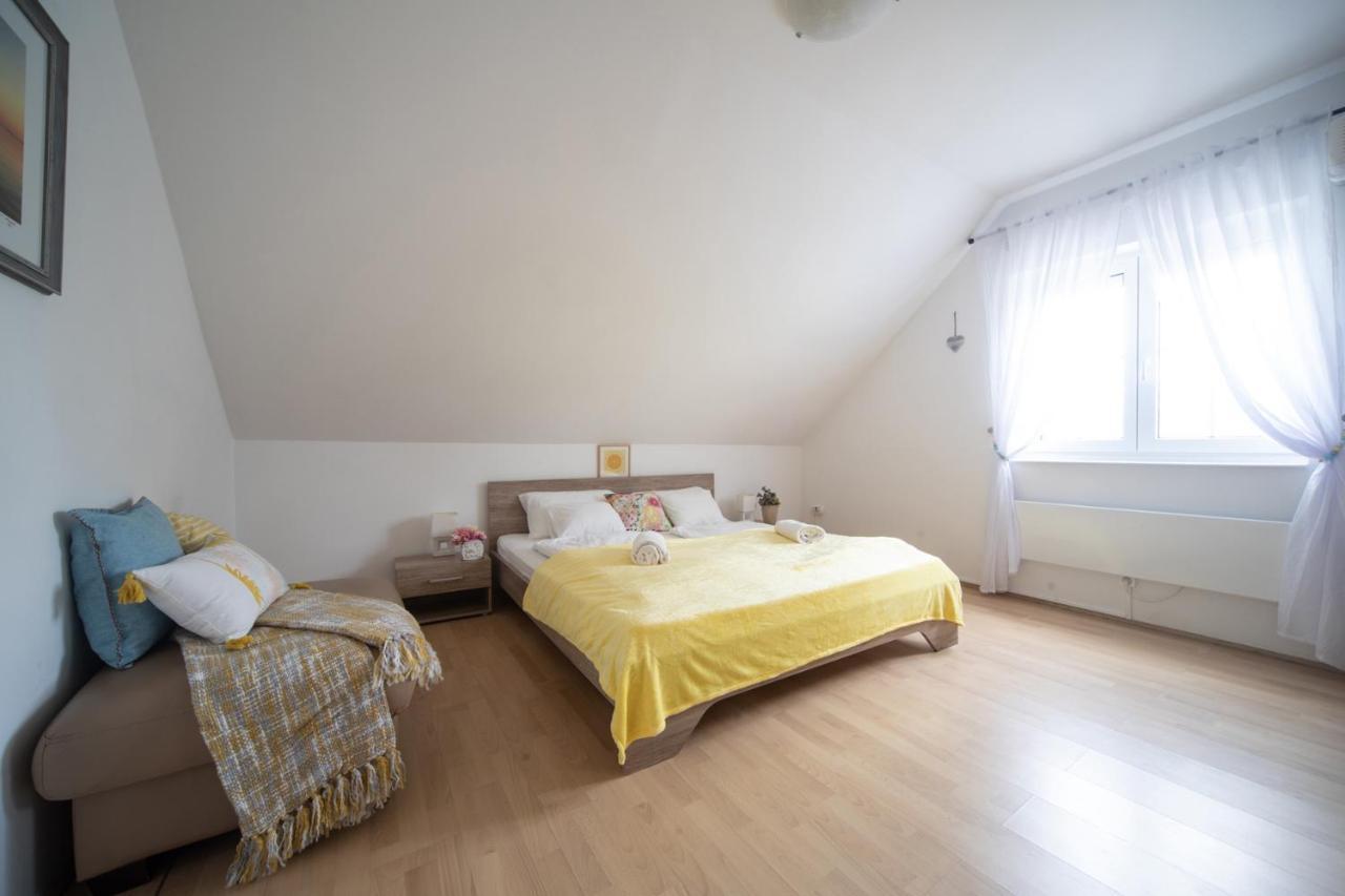 Oliva 8 Fos Balatoni Nyaralo Villa Balatonakarattya Exterior foto