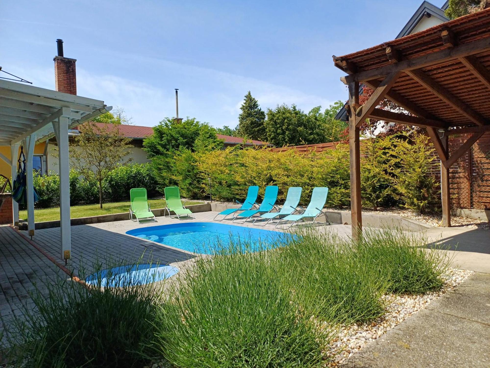 Oliva 8 Fos Balatoni Nyaralo Villa Balatonakarattya Exterior foto
